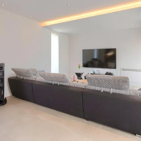 Julia By Interhome * Barban