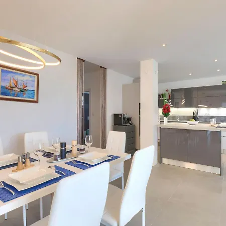 וילה Julia By Interhome *
