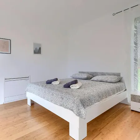 Julia By Interhome וילה Barban