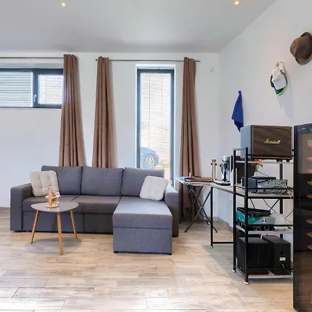 וילה Julia By Interhome *