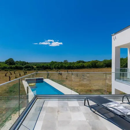 Villa Julia By Interhome Barban