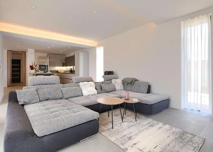 Villa Julia By Interhome Barban