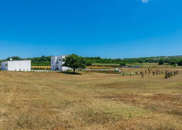 Villa Julia By Interhome Barban